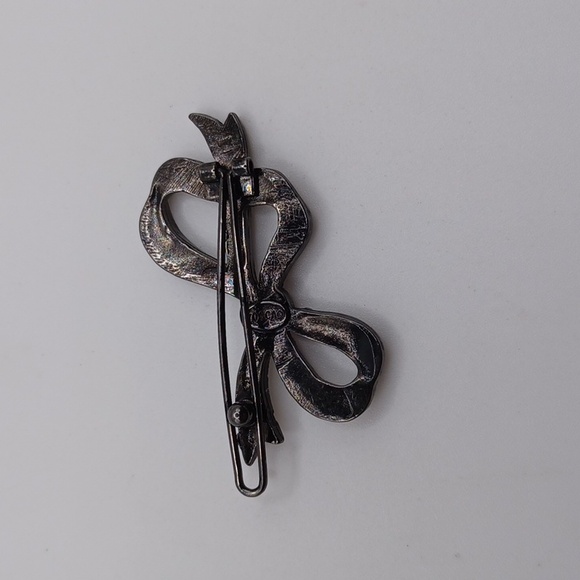 Yosca Gunmetal and Orange Rhinestone Bow Barette